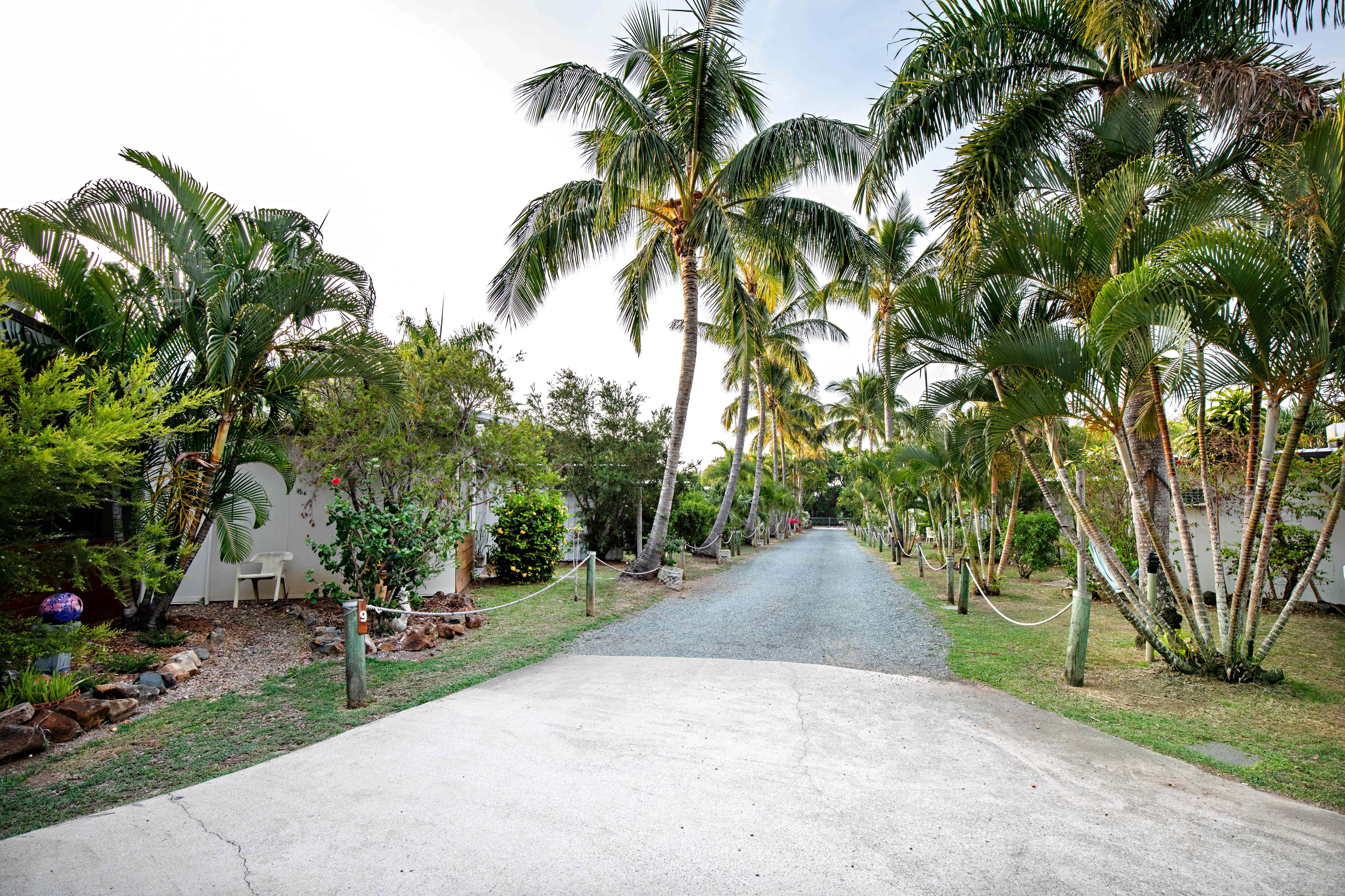Bush Village Budget Cabins In Airlie Beach Best Hostel In