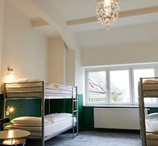 Zdjęcia nagrodzone Ballhaus Berlin Hostel