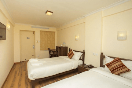 Photos of Highlander Inn