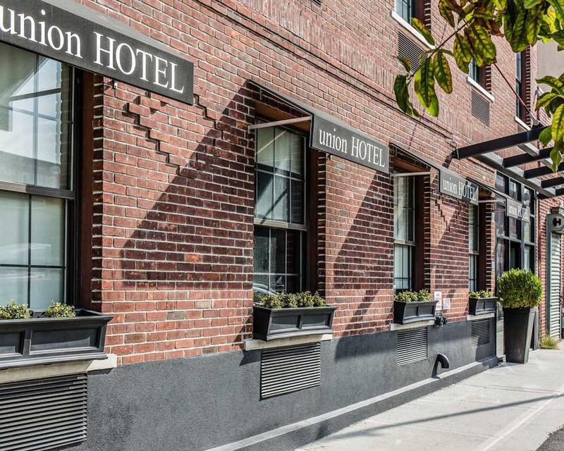 Union Hotel Brooklyn, New York | Book Hotel at Hostels.com