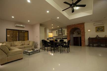 Photos of Casa Maryon