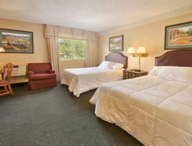 Фотографии AAE Denver Ramada