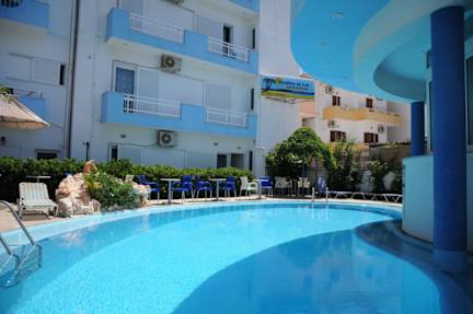 Fotky Manos Studios Hotel