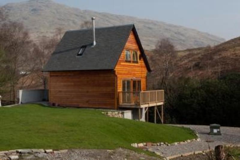 Inversnaid Bunkhouse In Stirling Top Hostel In Scotland Hostel