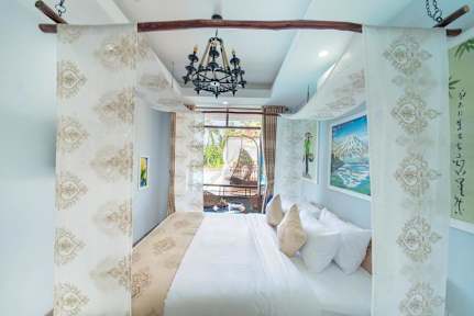 Photos of Vipgarden Villa pool