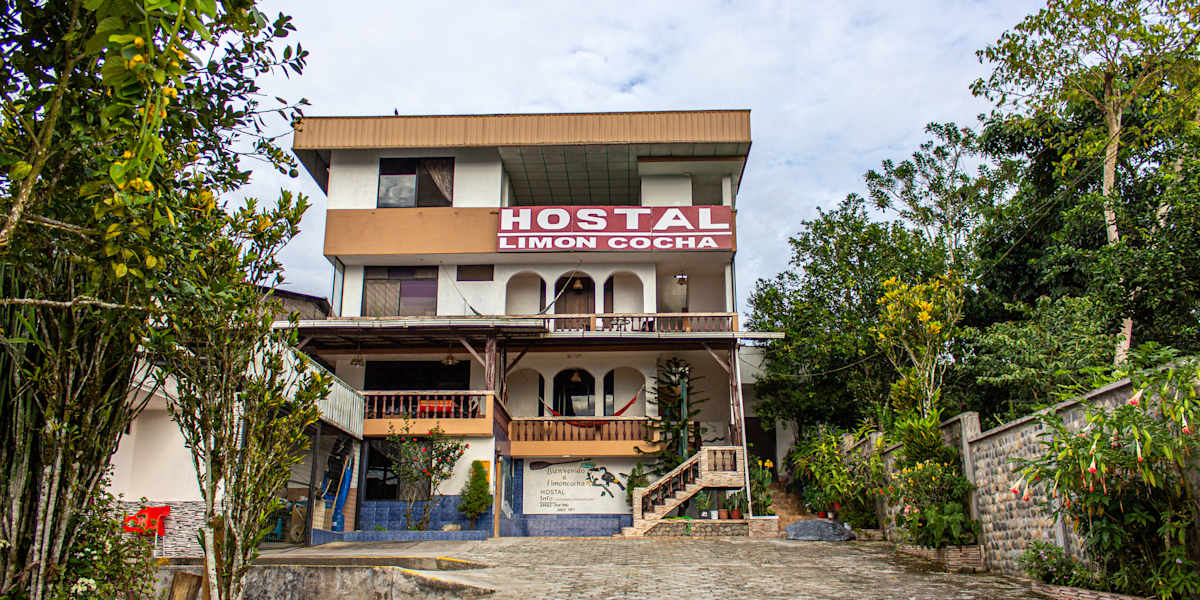 Hostal Limoncocha