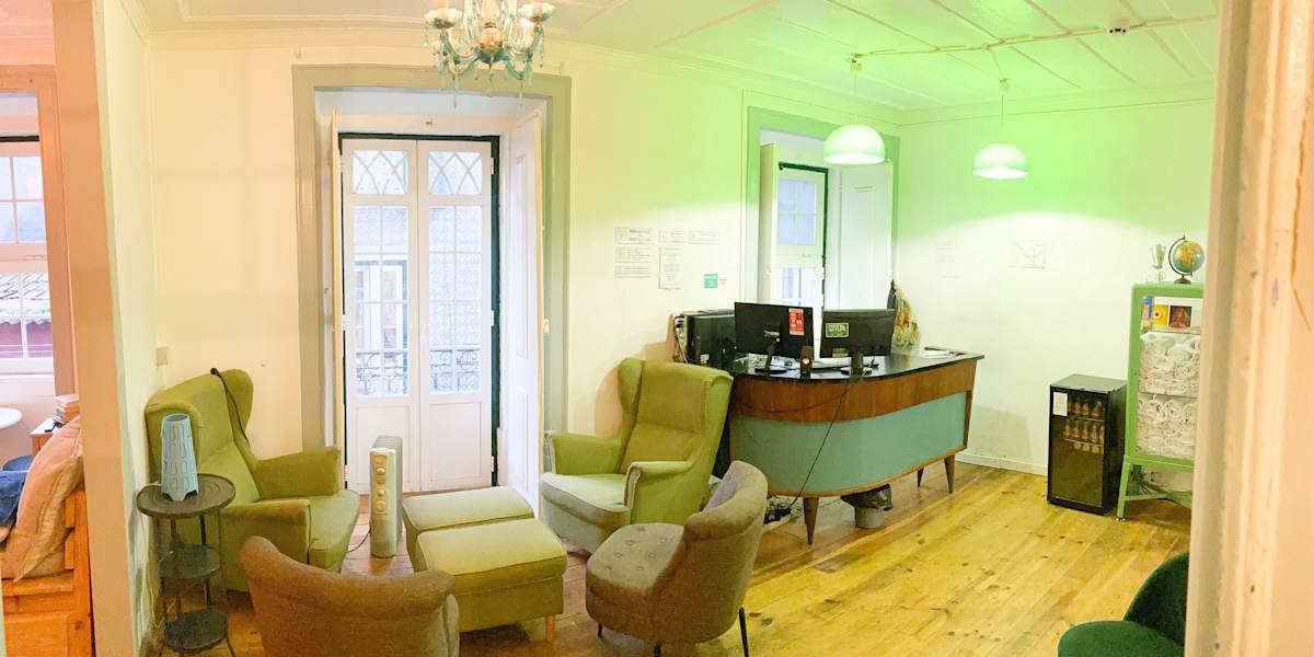Alface Bairro Alto Hostel