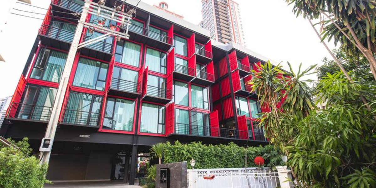 Sleep Box Sukhumvit 22