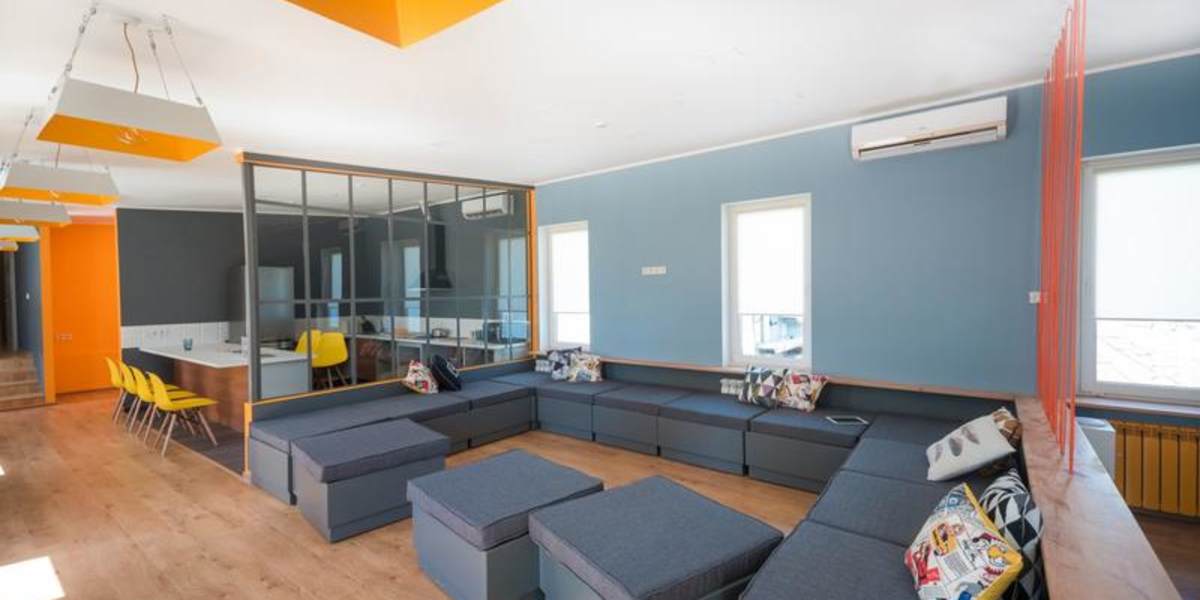 Friday Hostel