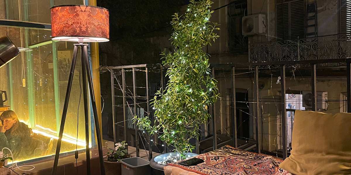 ART VIBE Orbeliani Hostel