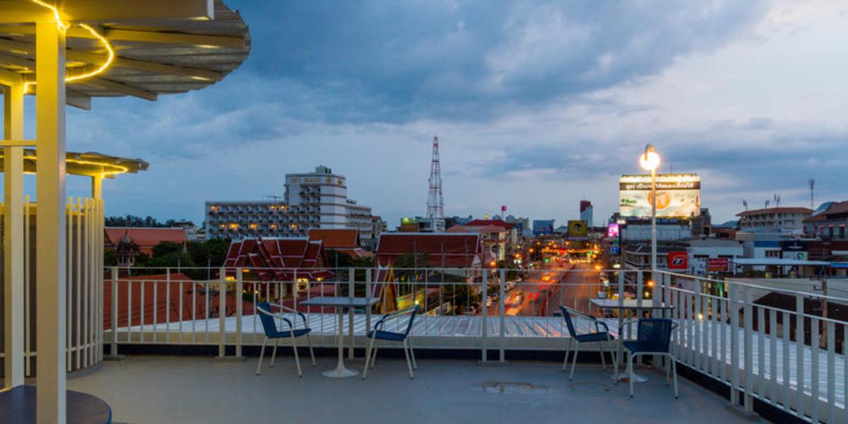 The Moon Hostel Huahin