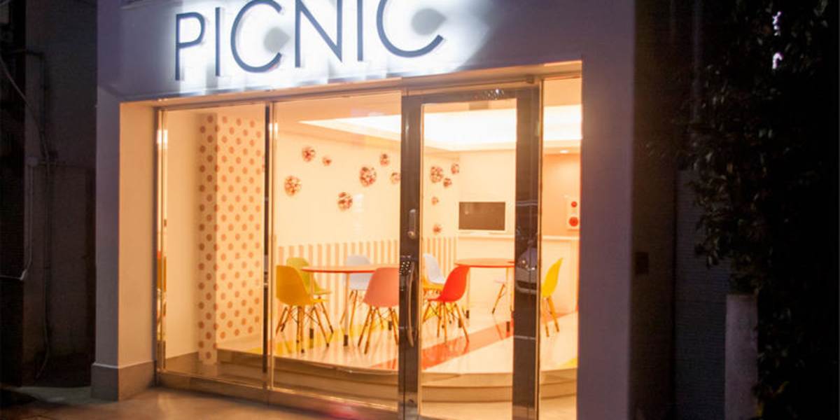 Picnic Hostel Osaka