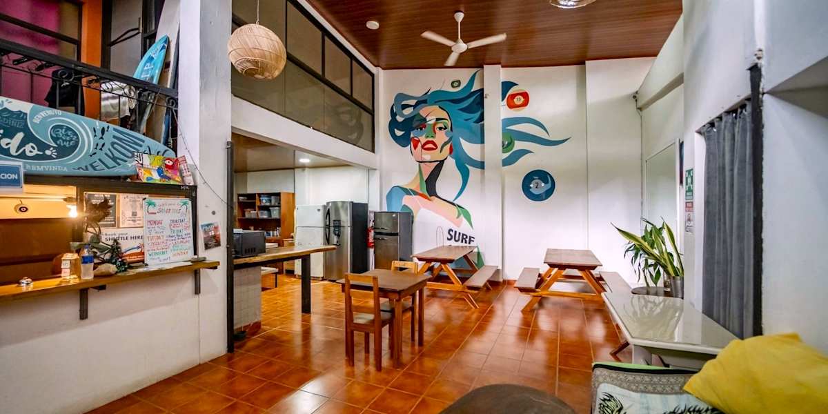 Sandy Toes Hostel