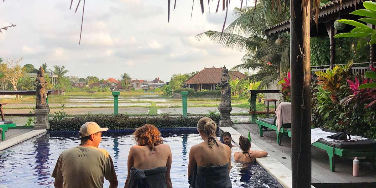 Green Paddy Hostel & Villa
