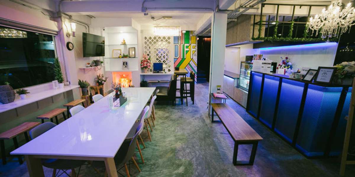 Diff Hostel