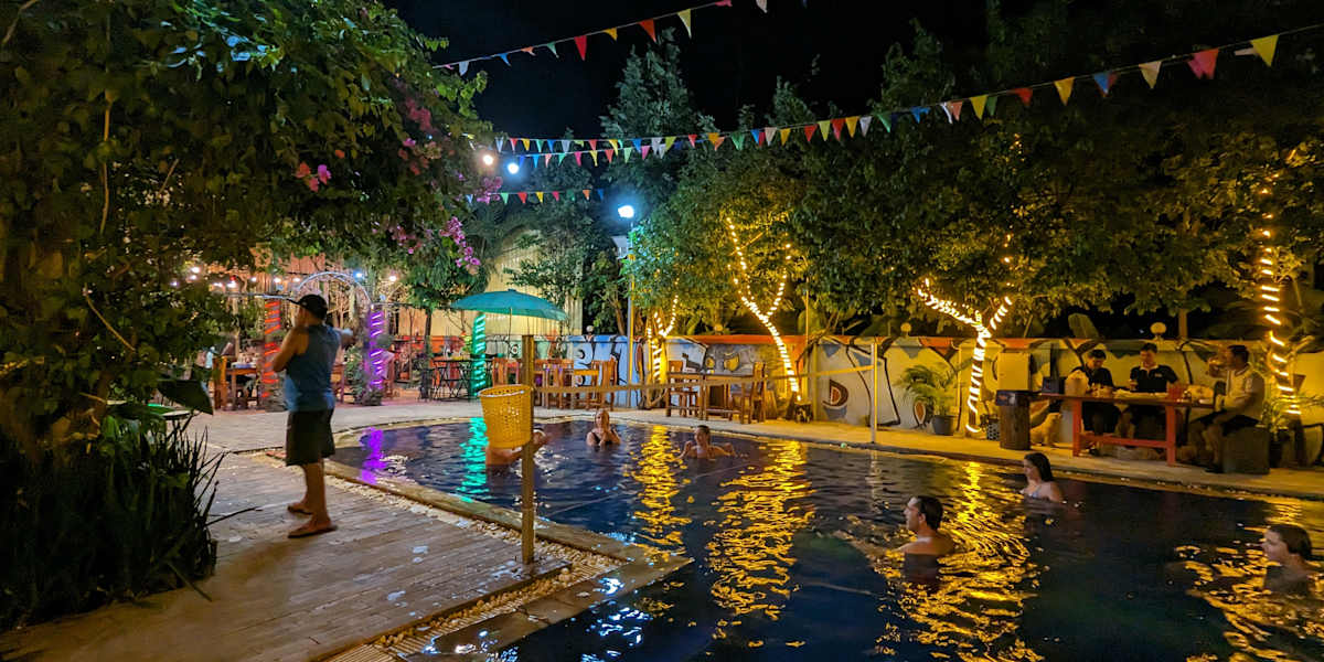 Blue Diamond Hostel