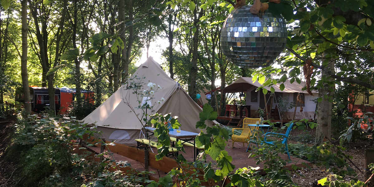 Camping De Helleborus