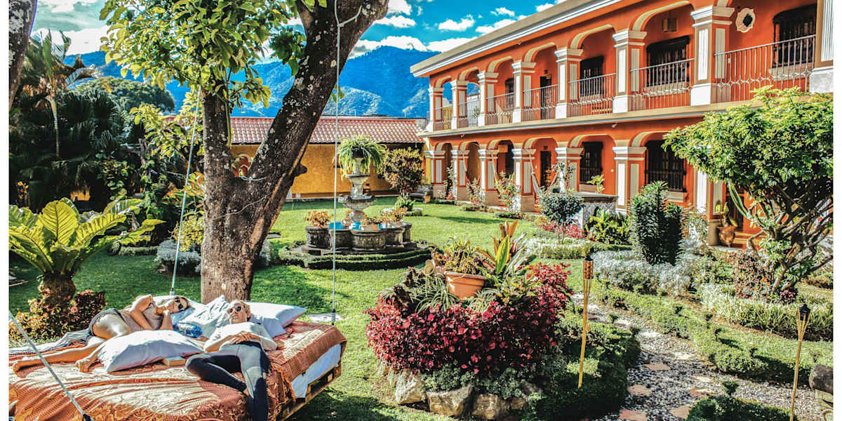 Socialtel Antigua