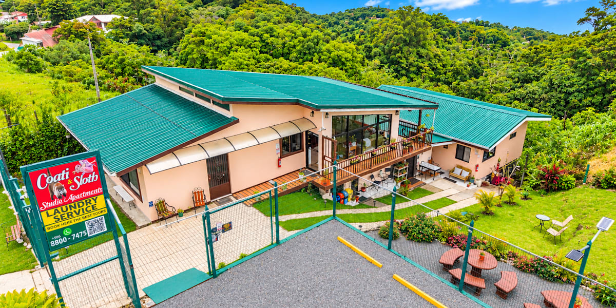 Studio Apartments Coati - Sloth B&B Monteverde