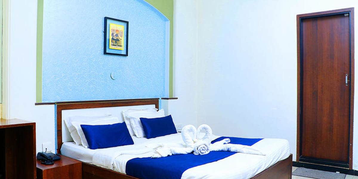 Alka Residency