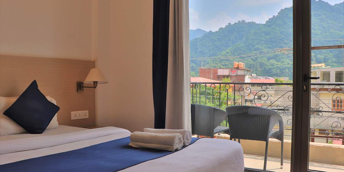 Blue Jay Hostel Rishikesh