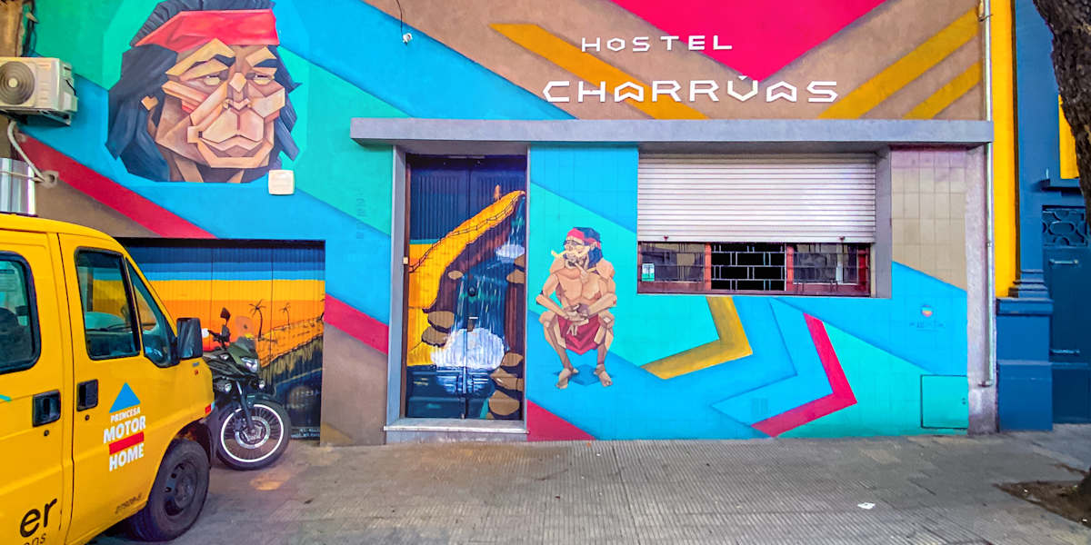 Hostel Charruas