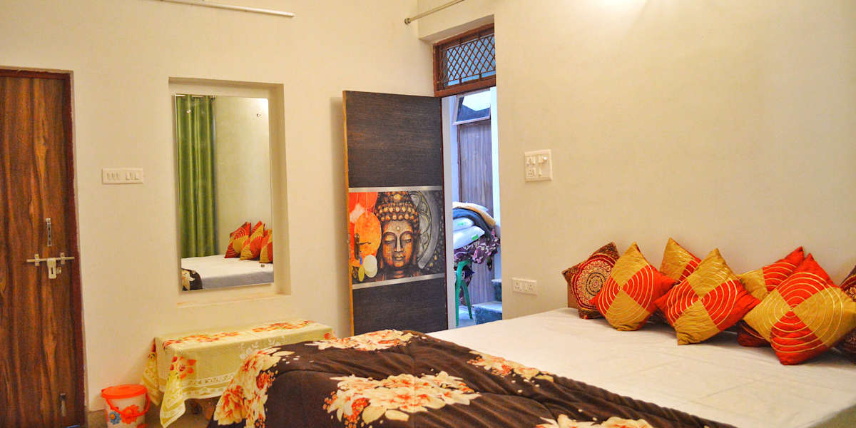 Anukampa Paying Guest House