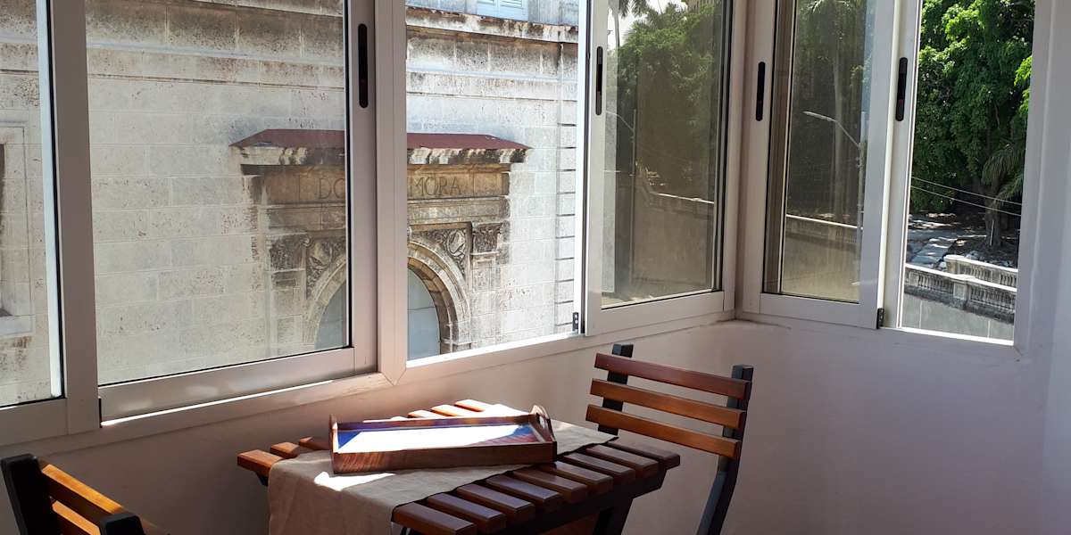 Cozy Vedado Floyd Apartment