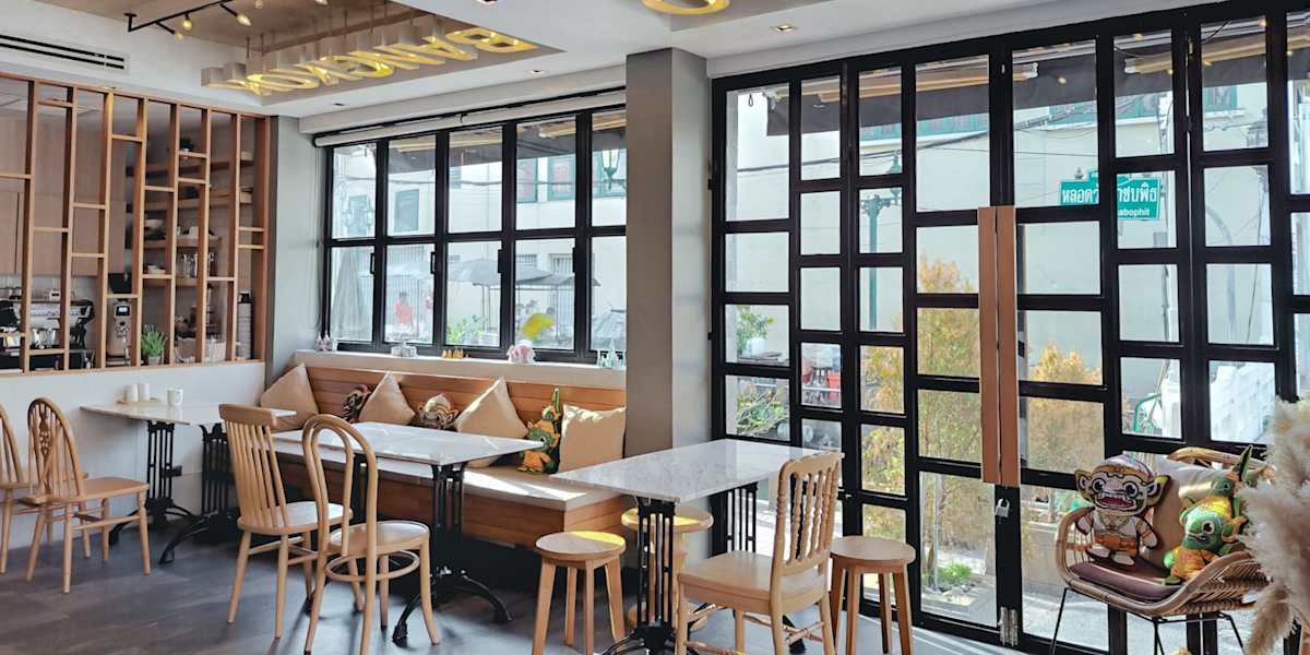 YakThai Poshtel
