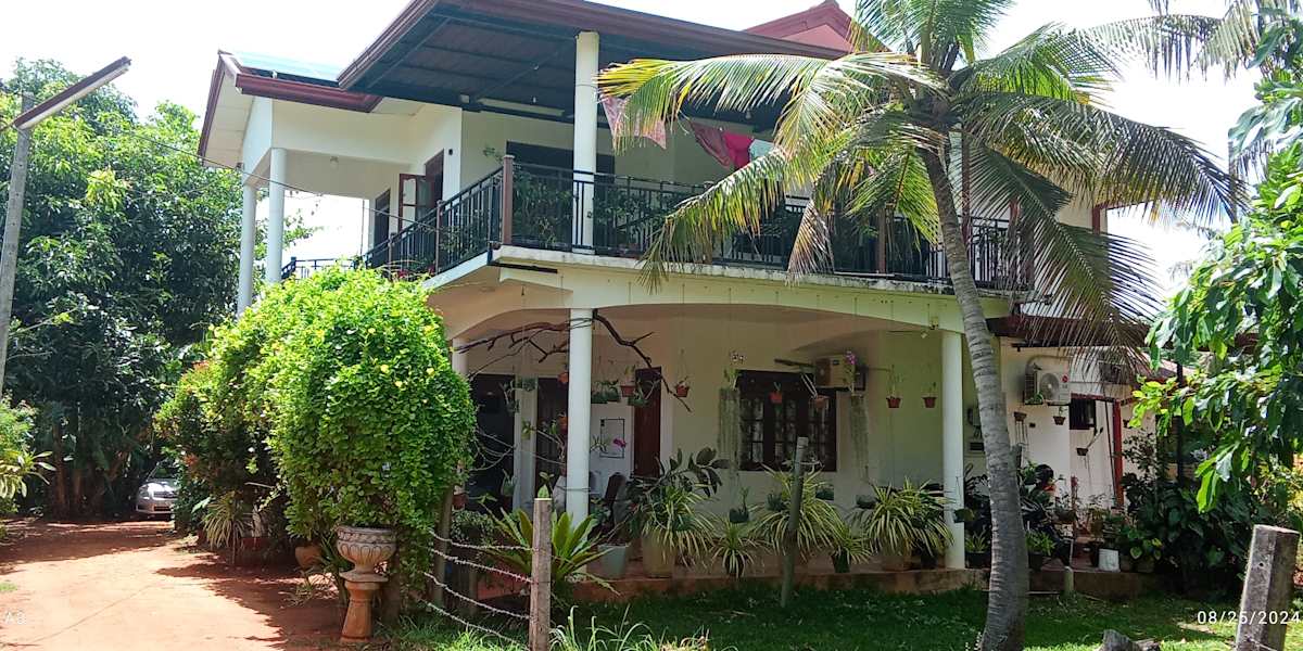 Diyawara Home Stay