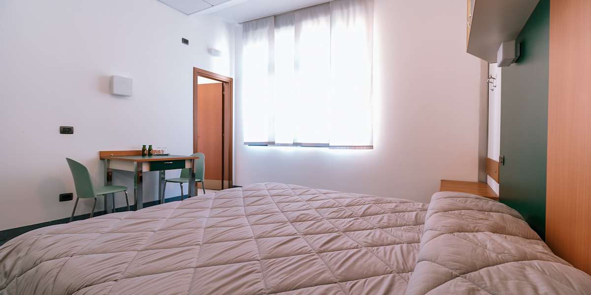 Open011