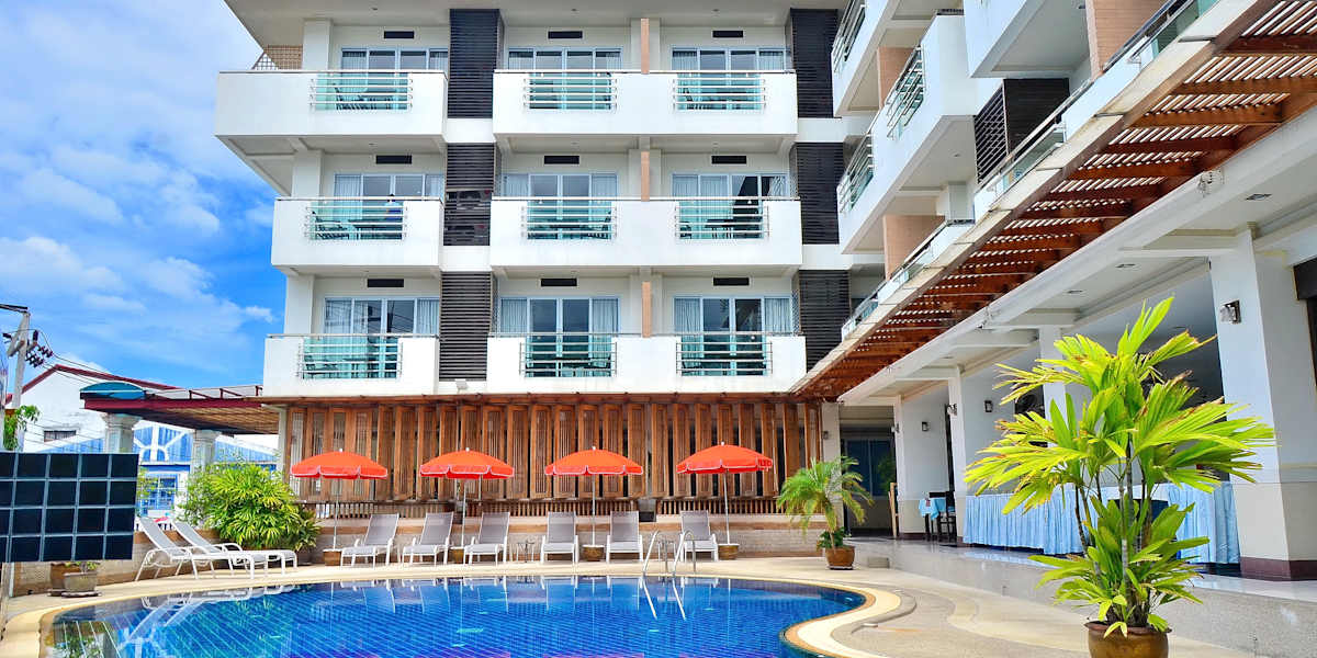 First Residence Hotel