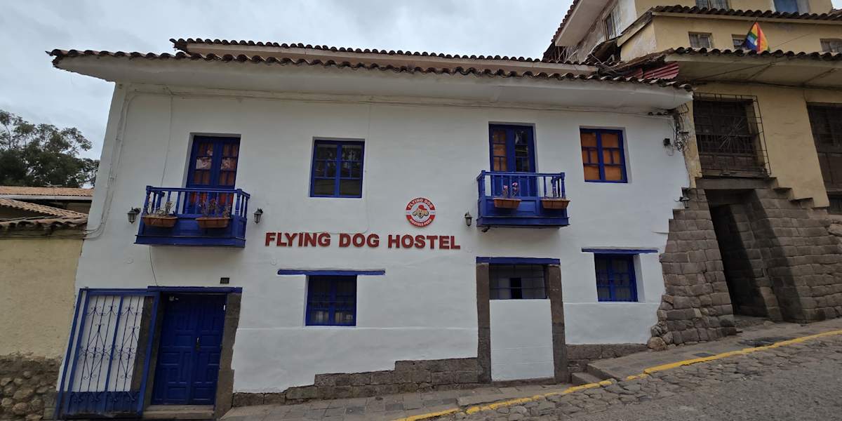 Flying Dog Hostel Cusco