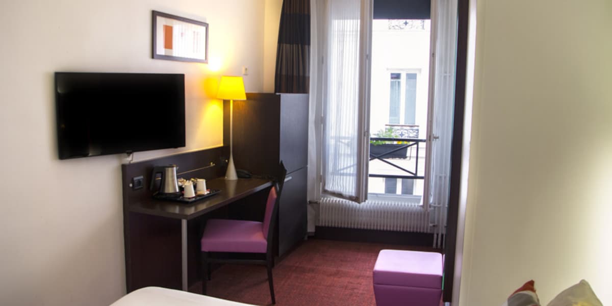Le 55 Montparnasse Hotel