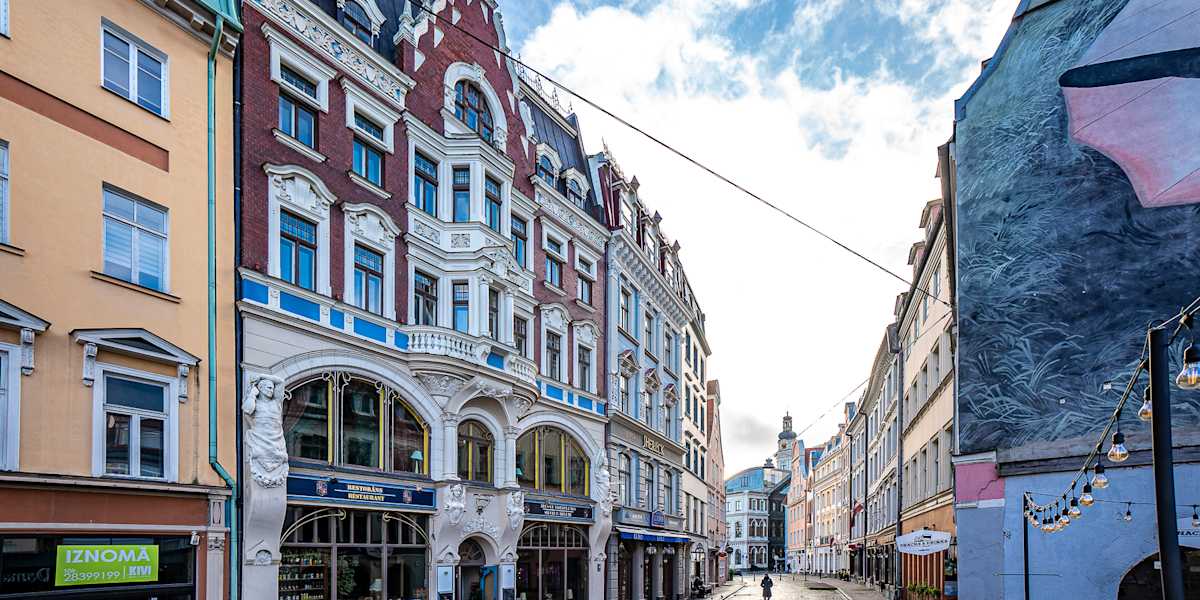 Blue Bird Boutique Hostel Riga Old Town