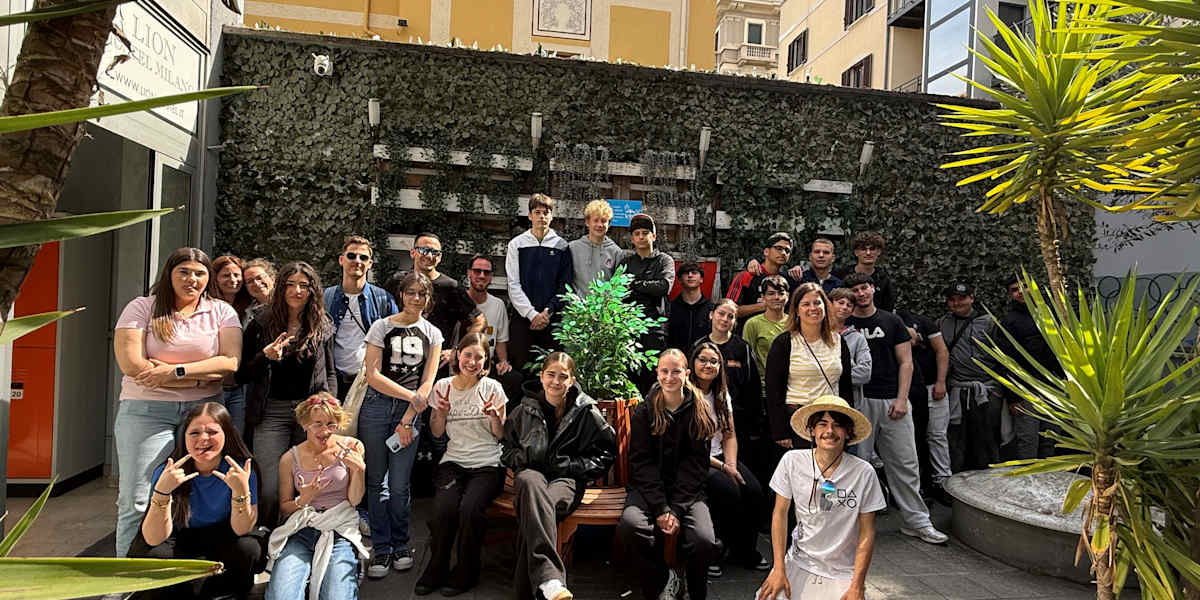 Lion University & Youth Hostel Milano