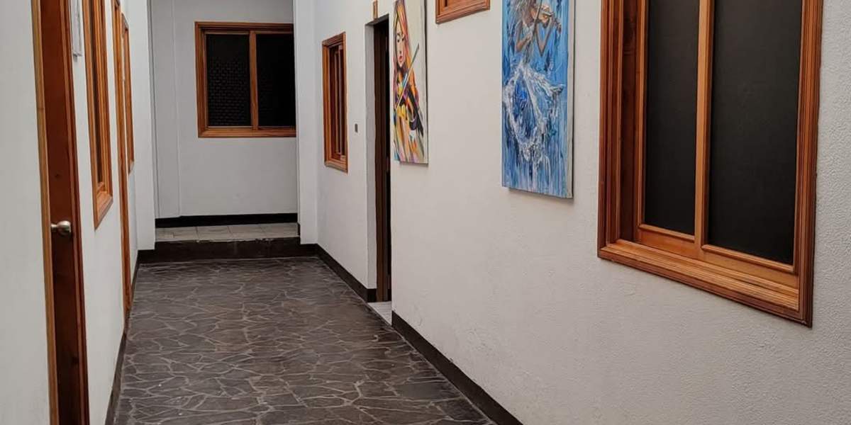 Melody 78 Hostel & Suites