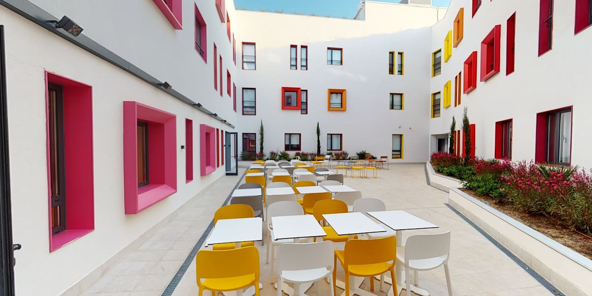 Residencia Universitaria Resa Malaga Centro