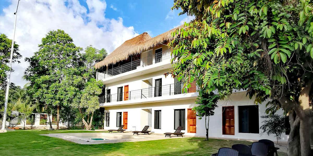 Makech Hotel