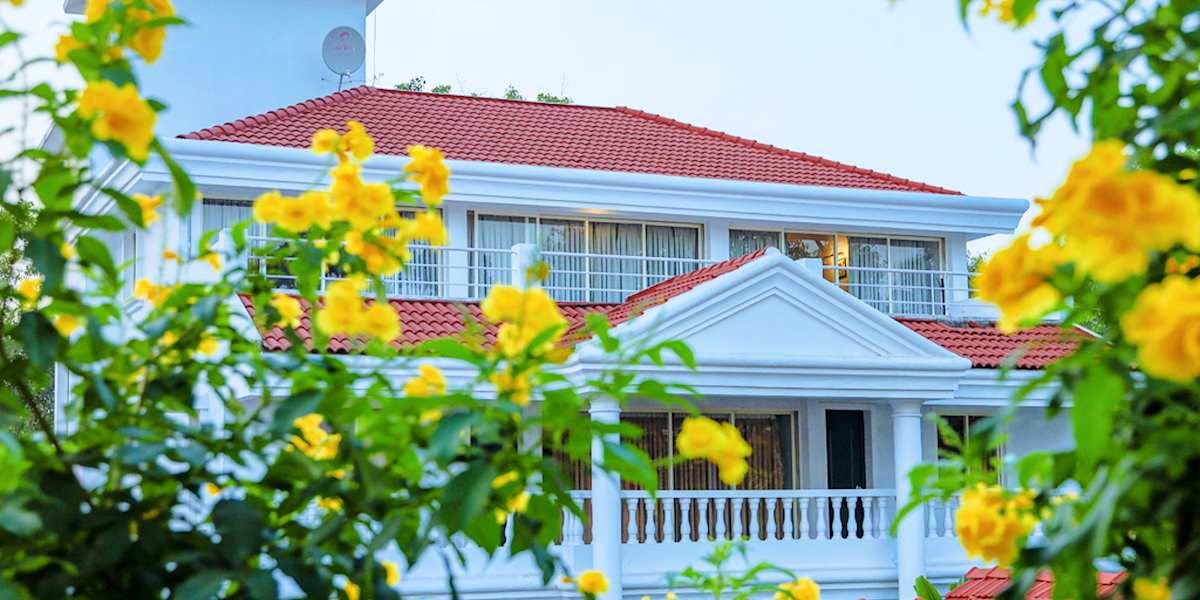 Casa Ahaana Resort