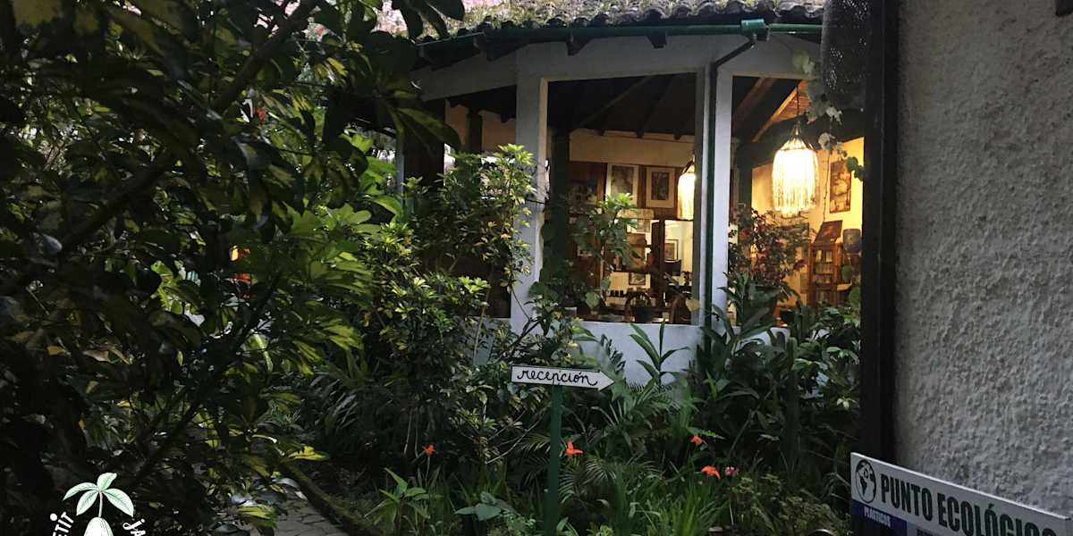 Le Petit Jardin