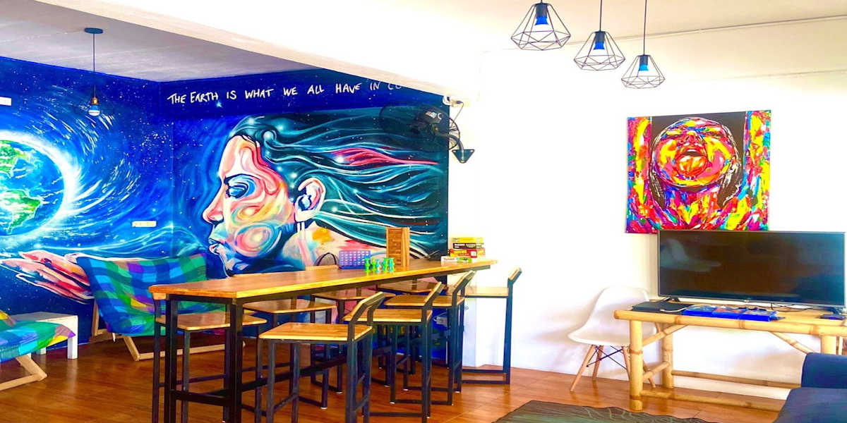 See Sea Backpackers House