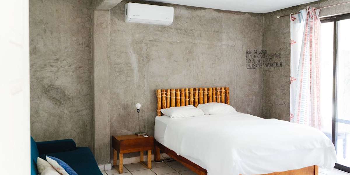 Desert Heart Hostel