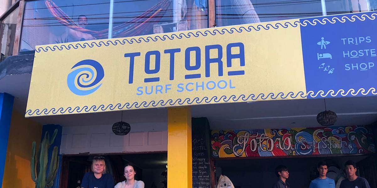 Totora Surf Hostel