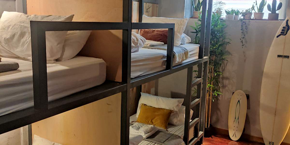 Caruma Surf Hostel & Suites