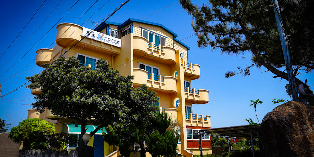 Ttottot Jeju Backpackers