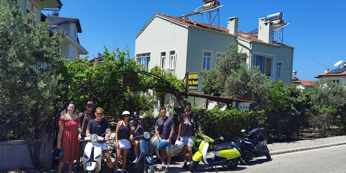 Adventurous Local Calıs Hostel