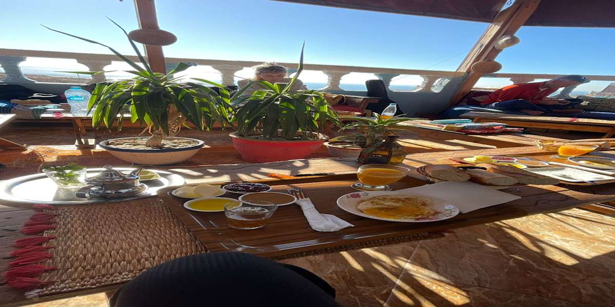 Rayane Guest House
