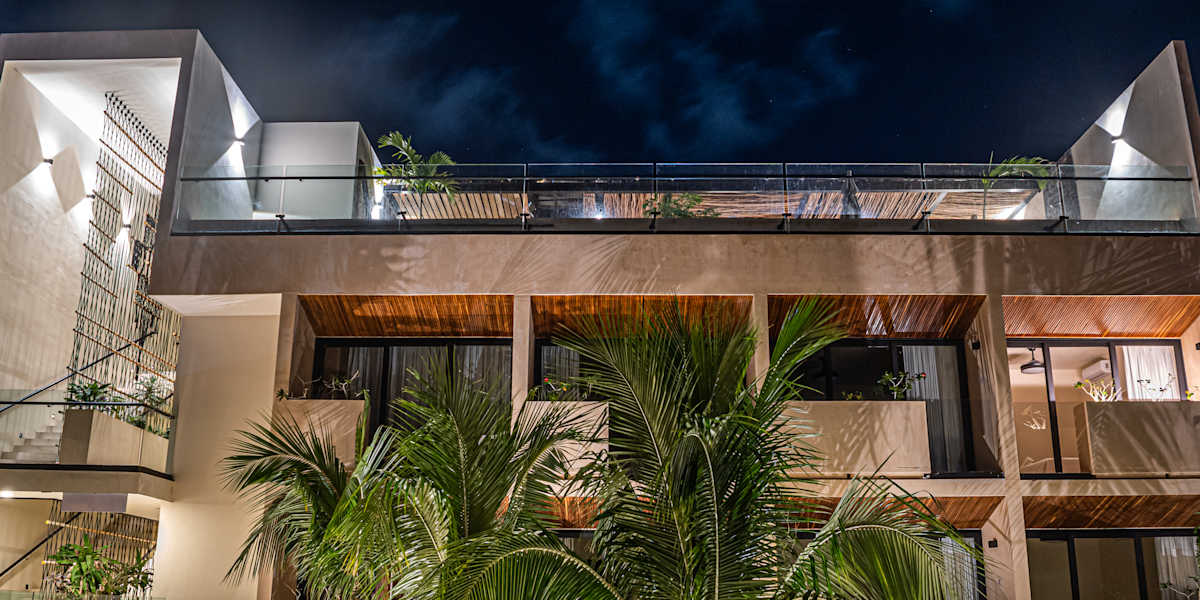 Moonshine Tulum Hotel & Hostel