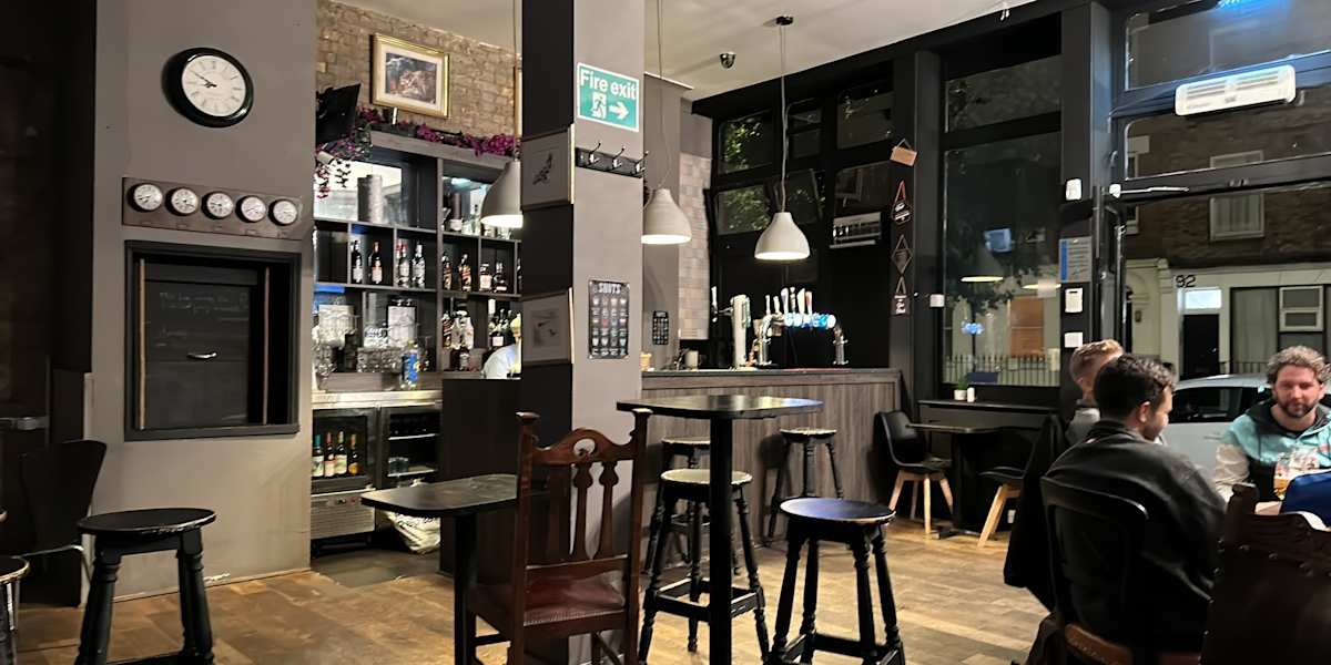 Bell House Hostel